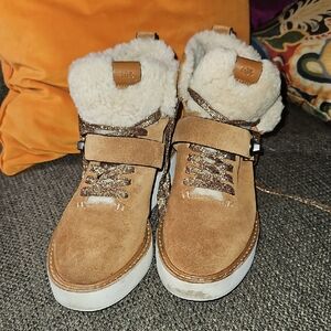Coach Camel Suede and Shearling Winter Hiking Boots.